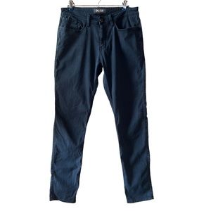 DU/ER Chino Lightweight Relaxed Fit Pants. Navy blue. 30 X 32